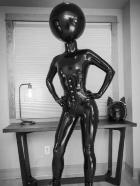 Inflatable Ball Latex Hood