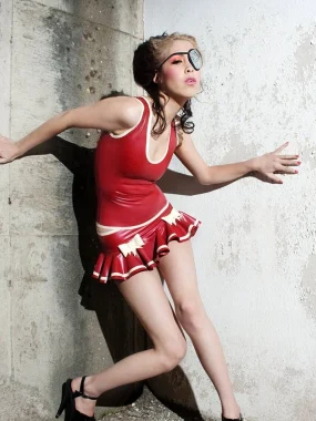 Latexová volánová sukně s mašlemi