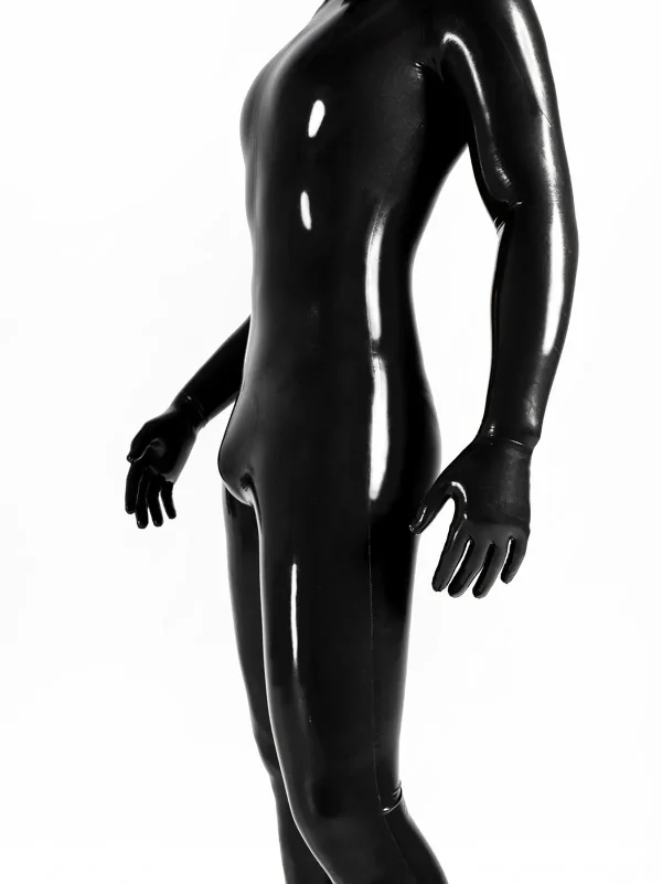face-entry-full-enclosure-latex-catsuit-kkpvex4-11.webp