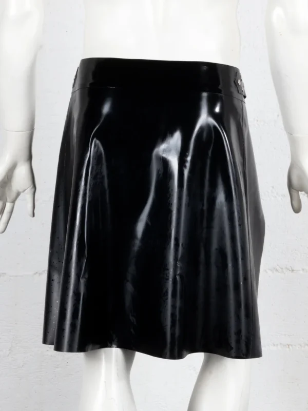 latex-black-buckle-kilt-huj414-3.webp