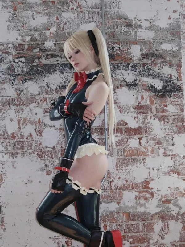 latex-marie-rose-cosplay-set-huj303-3.webp