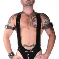 latex-thong-wrestler-huj50-3.webp